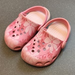 Toddler Crocs size: C6